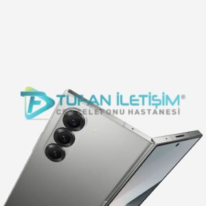 Samsung Galaxy Fold 6 Cam Değişimi