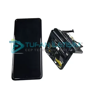 Samsung Galaxy Fold 2 Küçük Ön Ekran Değişimi - Görsel 3