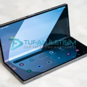 Samsung Galaxy Z Fold 6 Special Edition Cam Değişimi