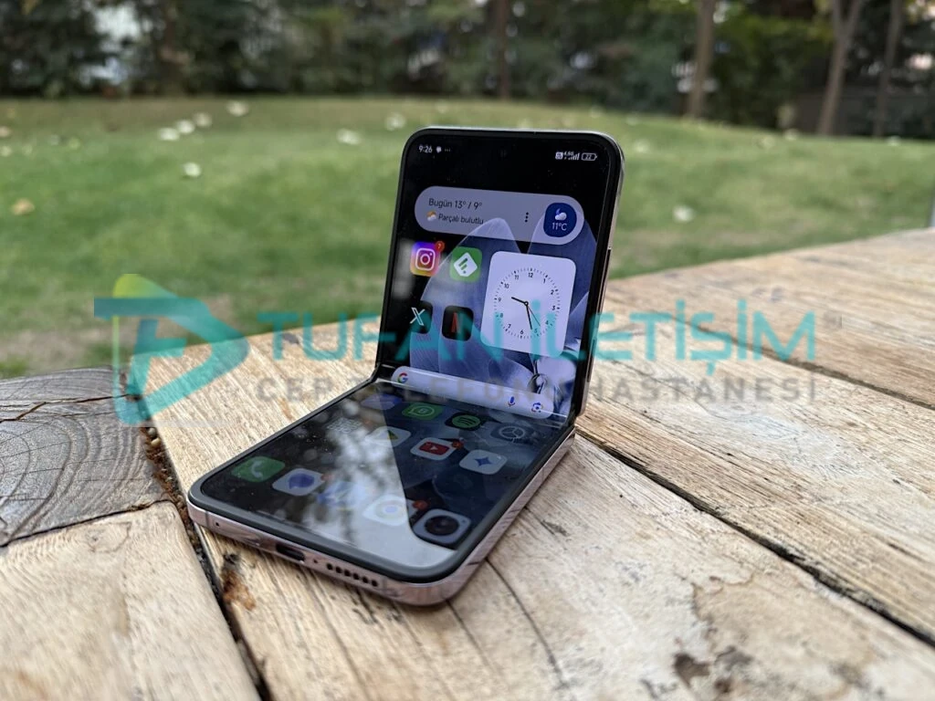 Xiaomi Mix Flip Ekran Değişimi - Görsel 5